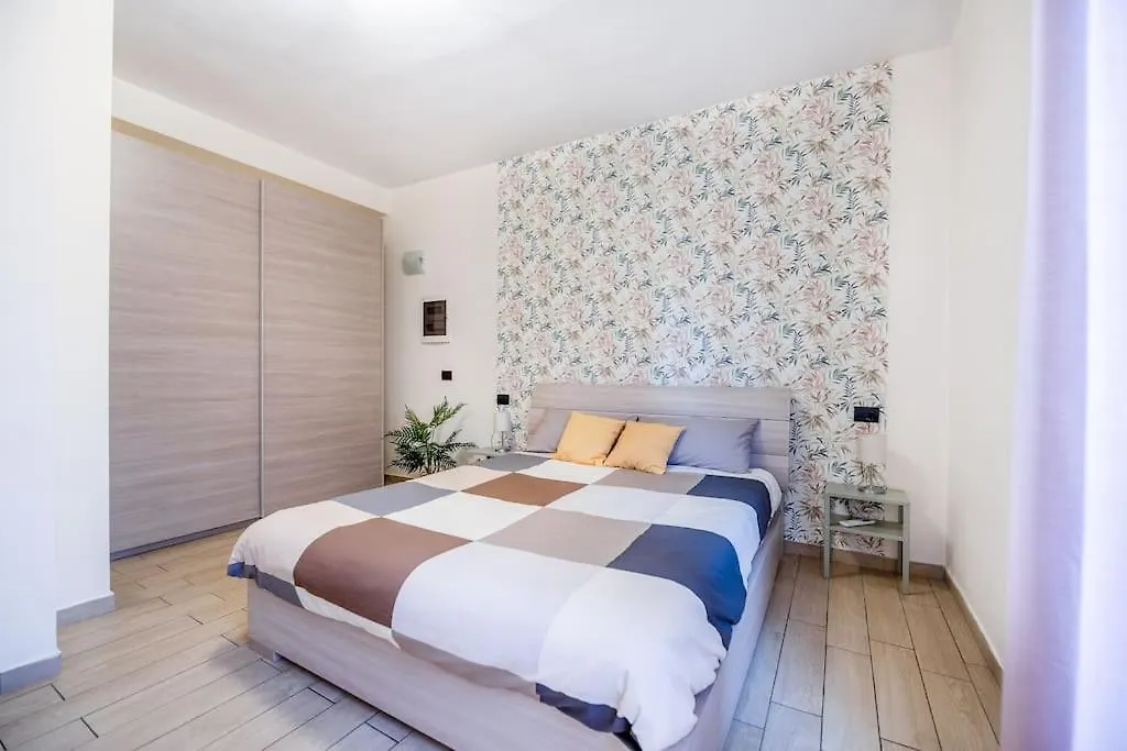 20Min. Duomo Design, Wi-Fi. Apartment Sesto San Giovanni Italy